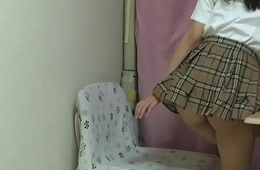 Japanese Schoolgirl Upskirt