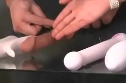 Amateur has sex for some quick cash 11